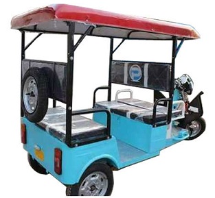 Pats Battery Operated E Rickshaw