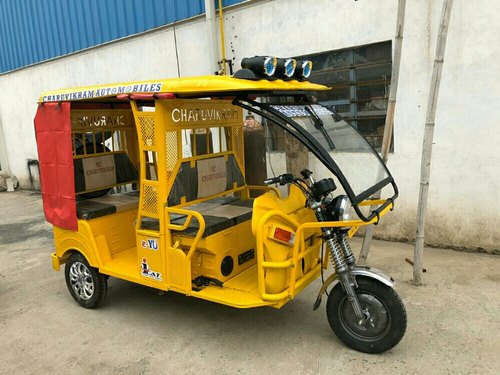 Charuvikram Battery Operated Rickshaw