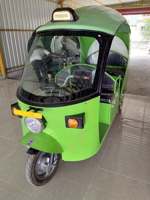 Prestantia Battery Operated Electric Rickshaw