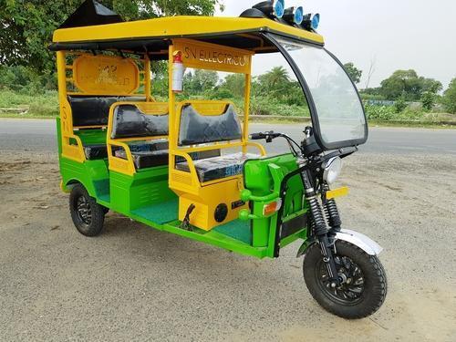 SN Solar Energy Solar Passenger E Rickshaw